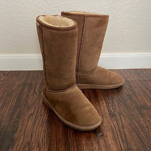 Bearpaw boots